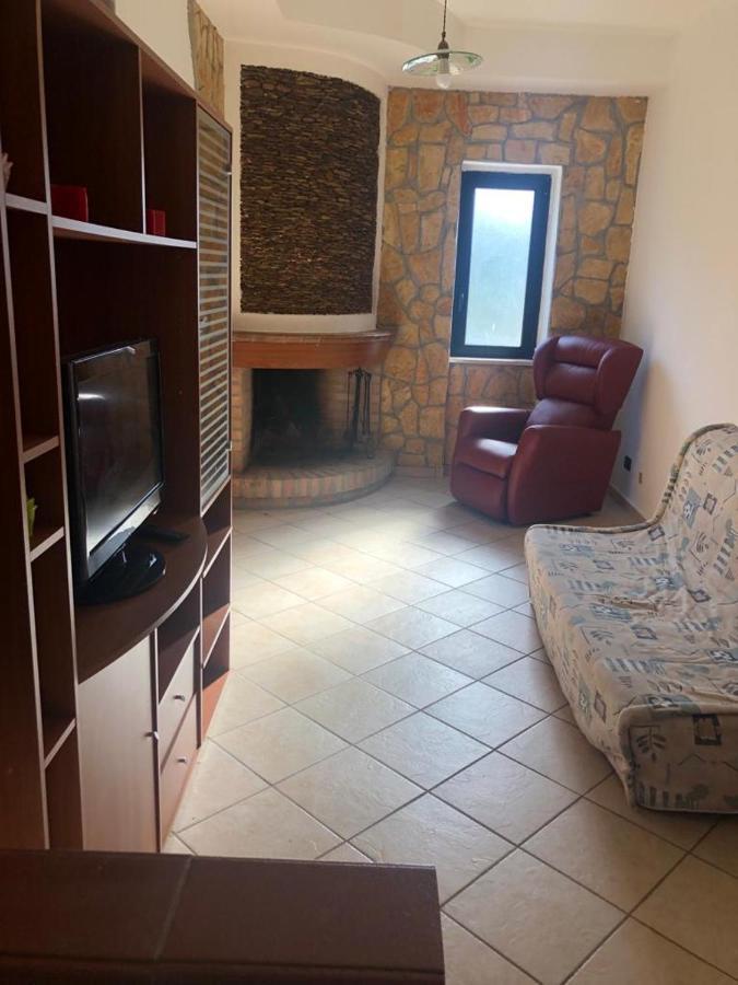 Mare O Montagna Apartamento Cosenza Exterior foto
